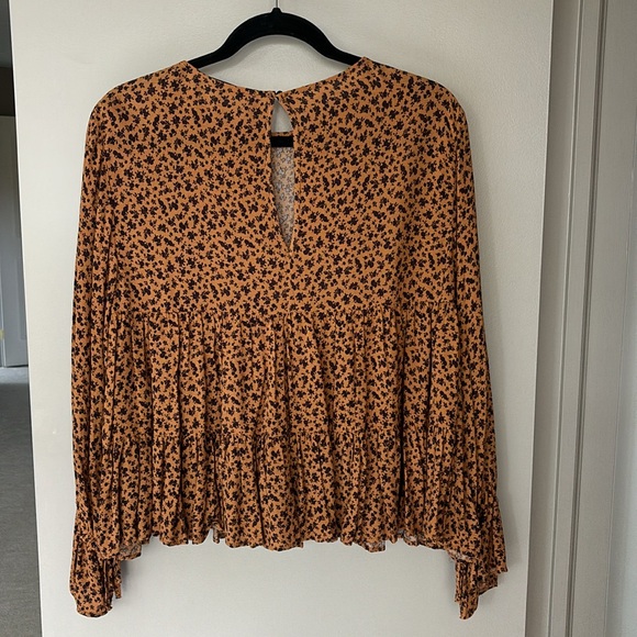 Zara Bohemian Floral Shirt, Size S. - Picture 6 of 7